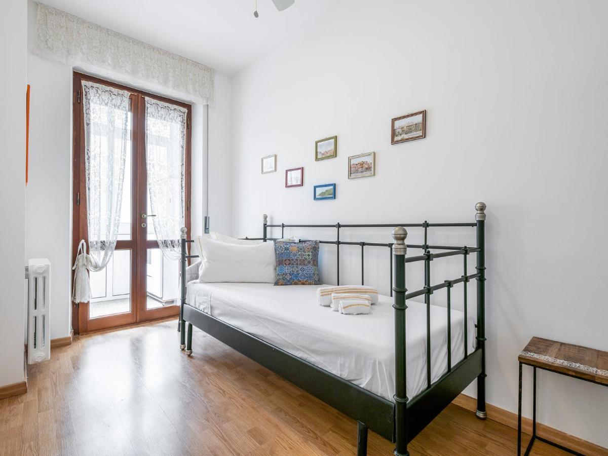 Apartment On Shopping Street 卡利亚里 外观 照片